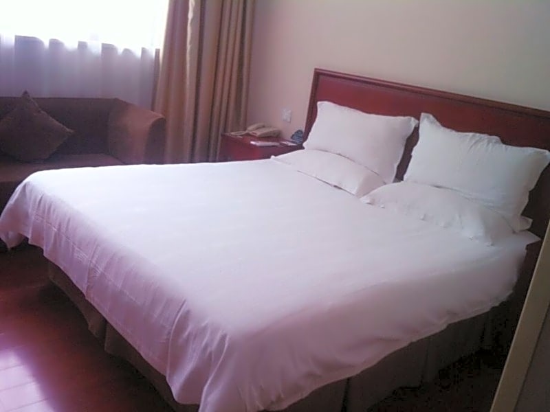 GreenTree Inn Changshu Fangta Park Pedestrian Street Business Hotel