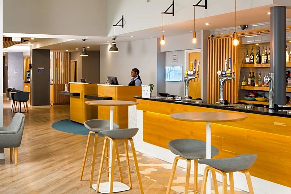 Holiday Inn Express Leeds City Centre - Armouries By IHG