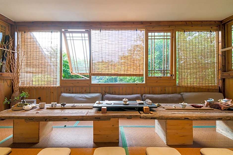 Zen Tea House Seven Stars Park