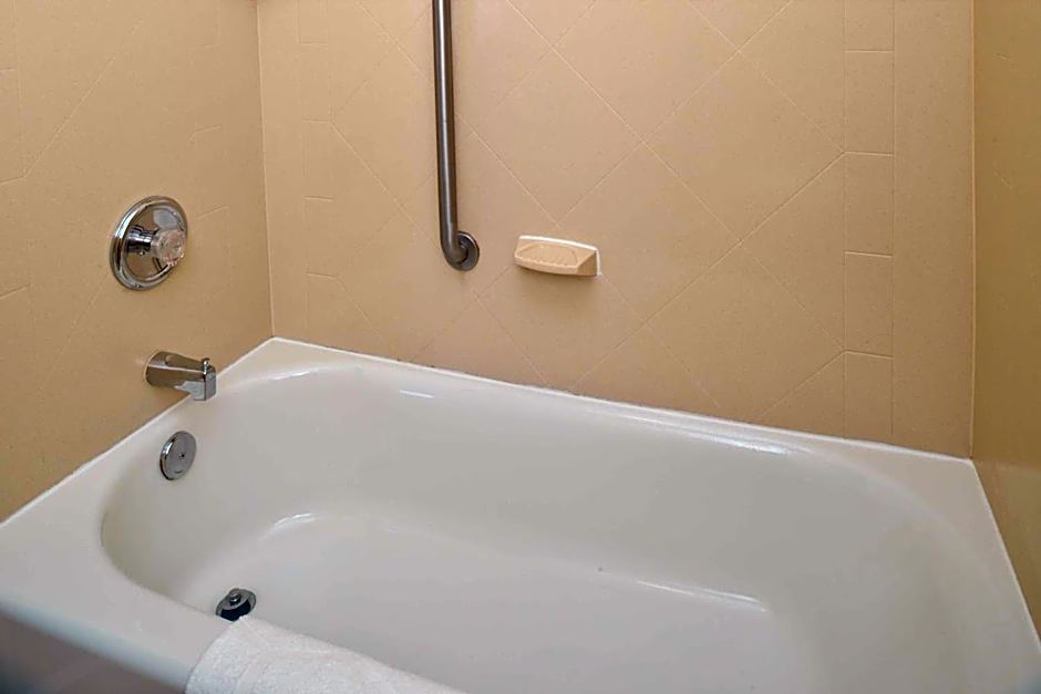 Hampton Inn By Hilton Litchfield