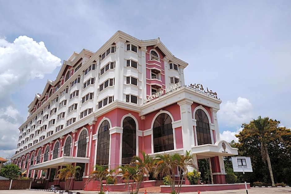 Photo 1 of 50 of Parkview Hotel