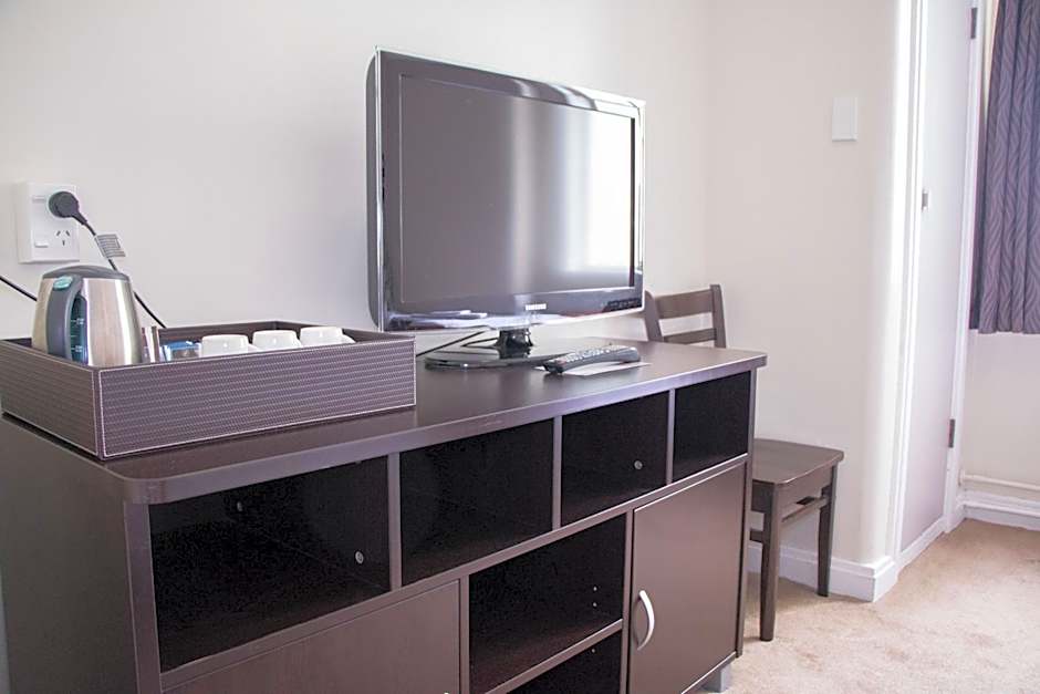 Hotel Waterloo & Backpackers