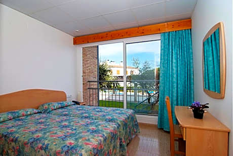 Apartment (4-6 Adults)