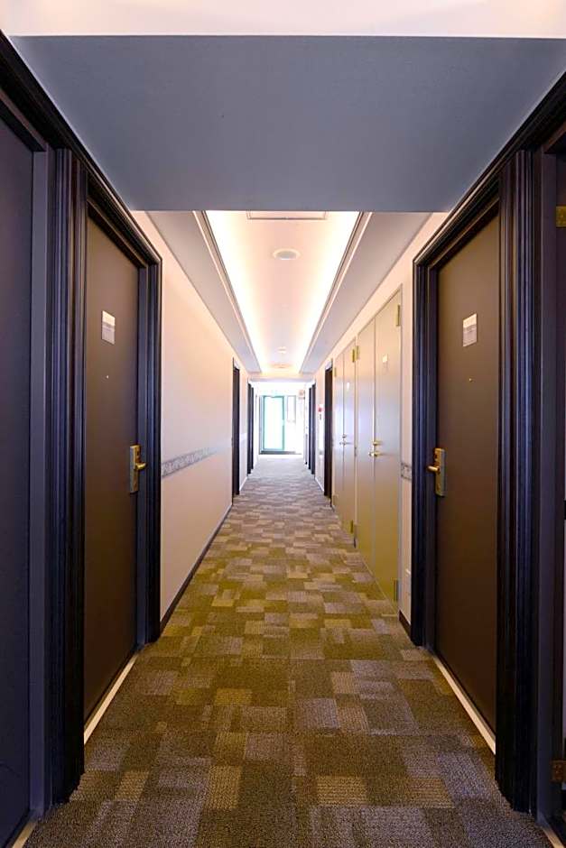 Toyoko Inn Kanazawa-Eki Higashi-Guchi