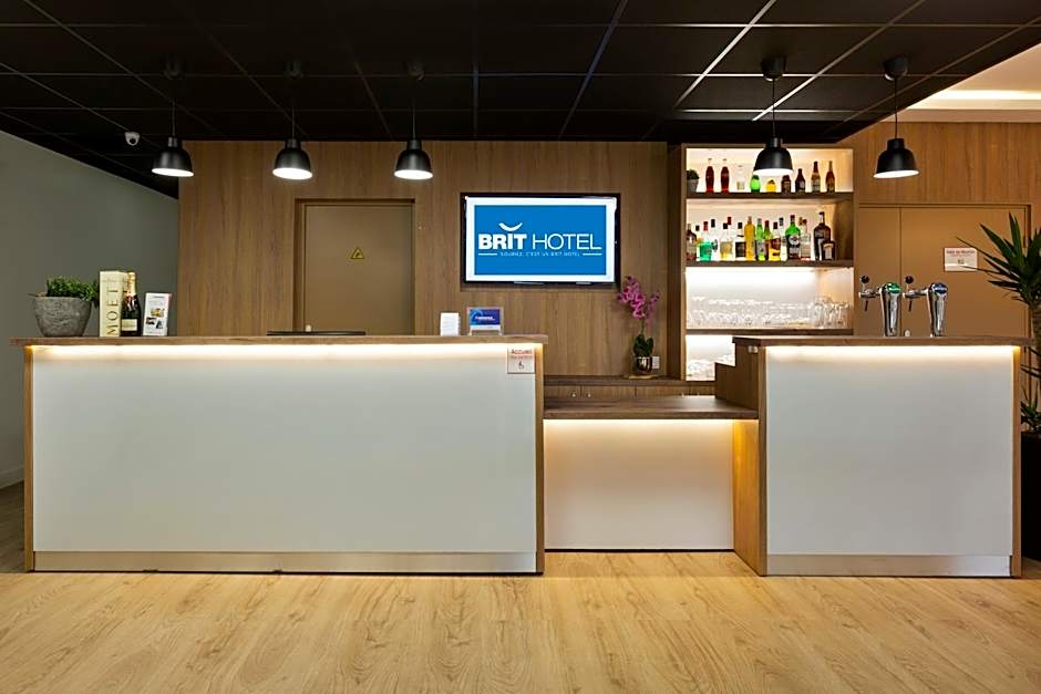 Brit Hotel Confort Amiens