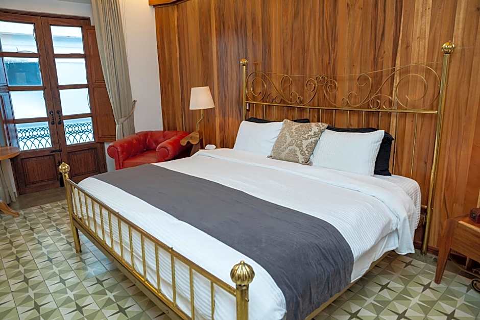 Del Carmen Concept Hotel