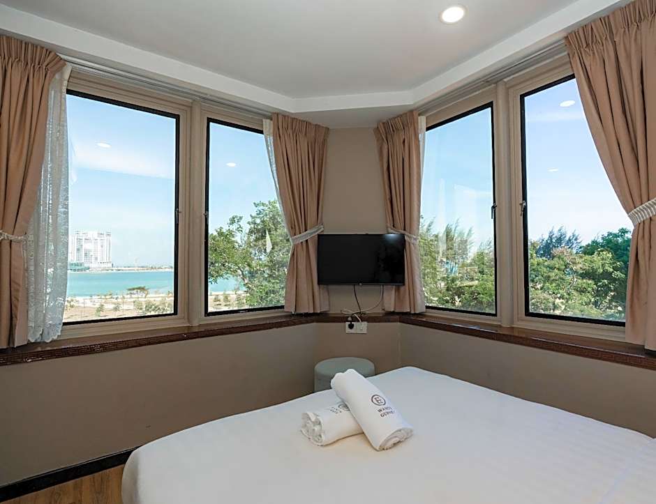 Wangs Hotel Gurney Drive