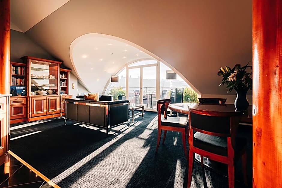 DAS v EVERT Hotel - am Congress Centrum Würzburg