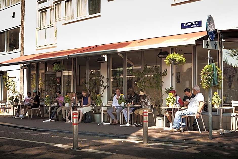 Zwanestein Canal House