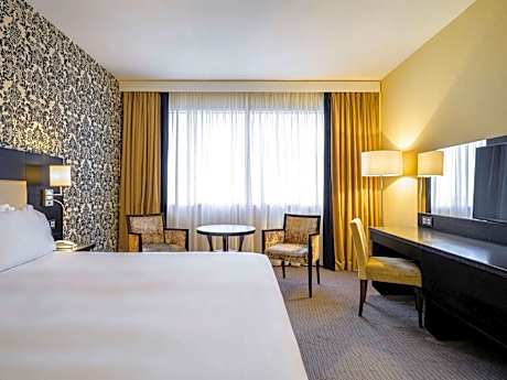 Classic Twin Room