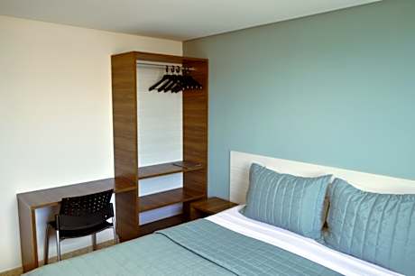 SUITE STANDARD SINGLE