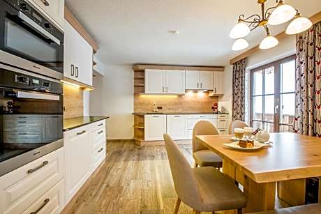 Two-Bedroom Apartment - Annex