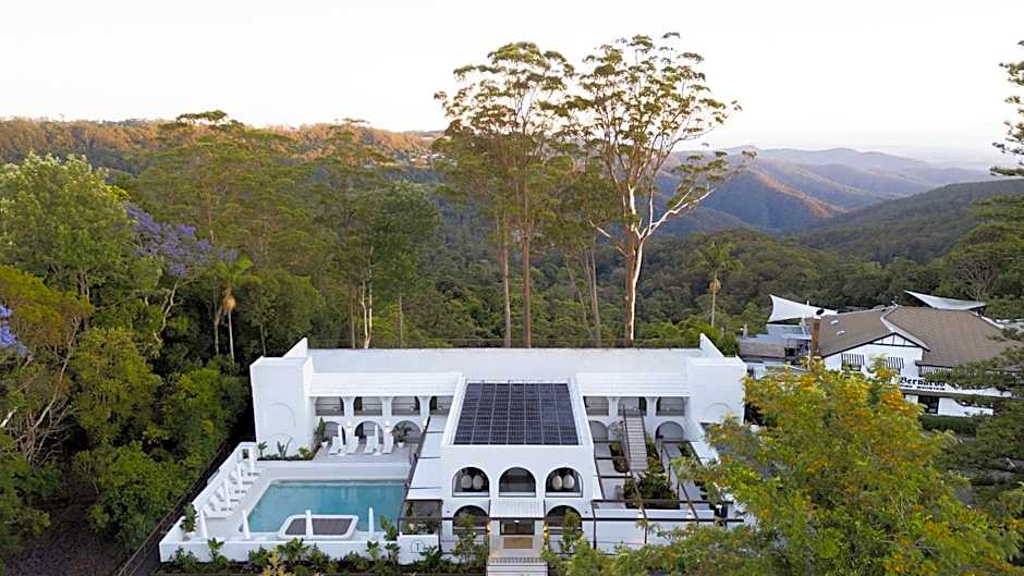 The Tamborine - Boutique Hotel