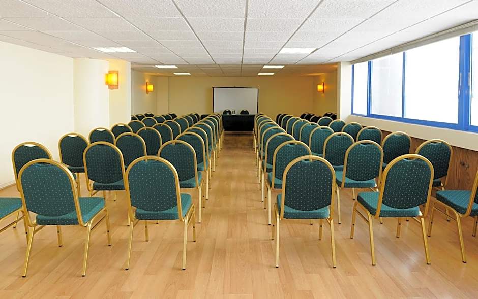 MR Mar Suites (ex Neruda Mar Suites)