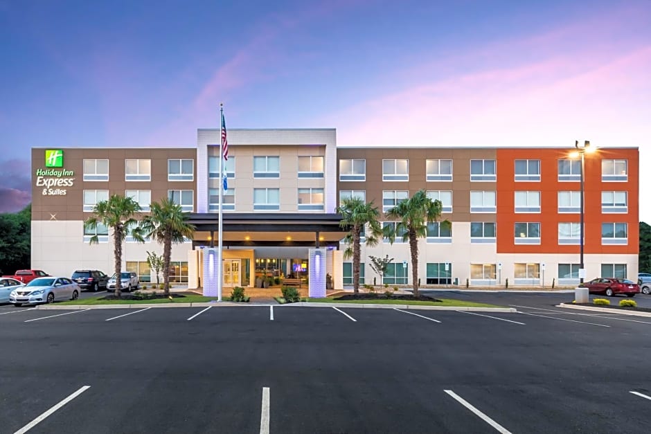 Holiday Inn Express & Suites Greenville S - Piedmont