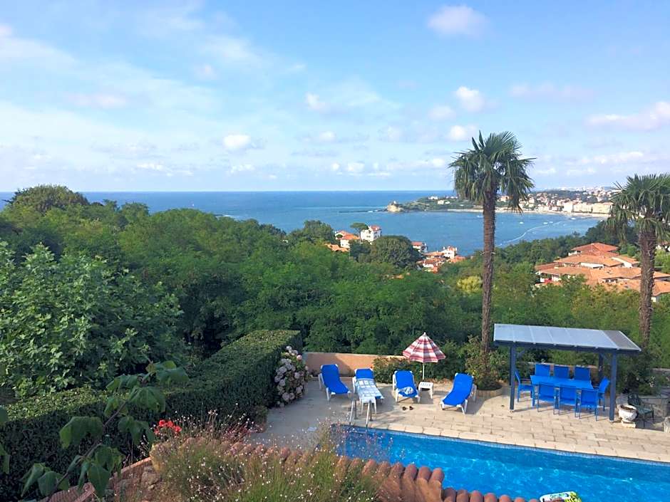 Villa Erresiñolettean