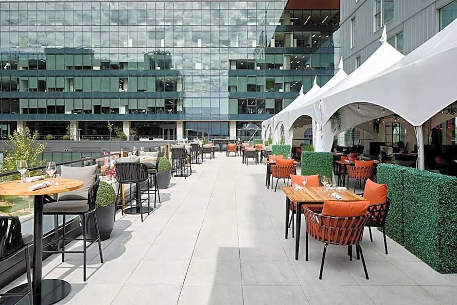 Courtyard by Marriott Montreal Laval