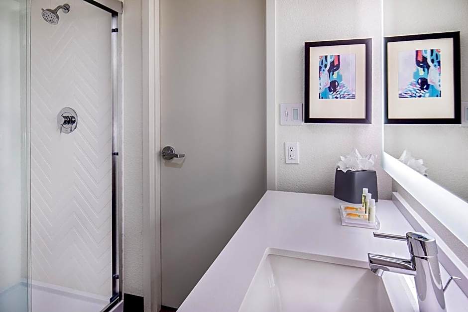 Holiday Inn Newport News - Hampton By IHG
