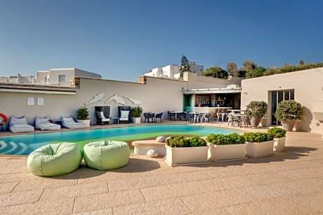 Kouros Art Hotel (Adults Only)