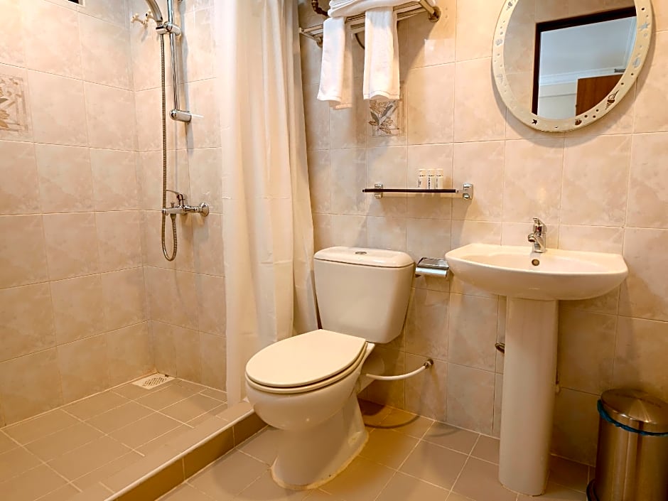 Champa Central Hotel