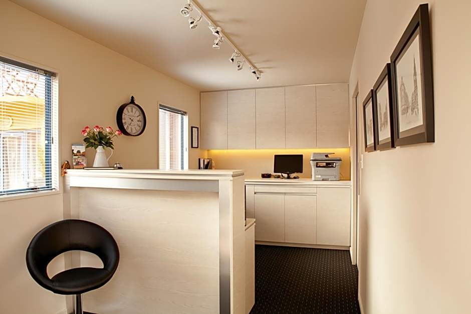 Addington Court Motel