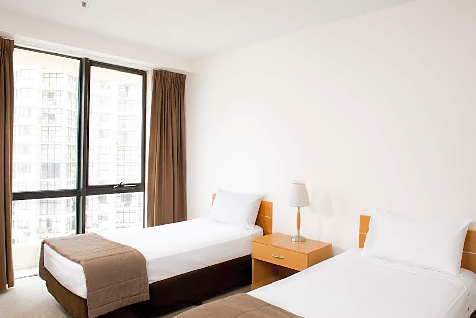 Paradise Centre Apartments