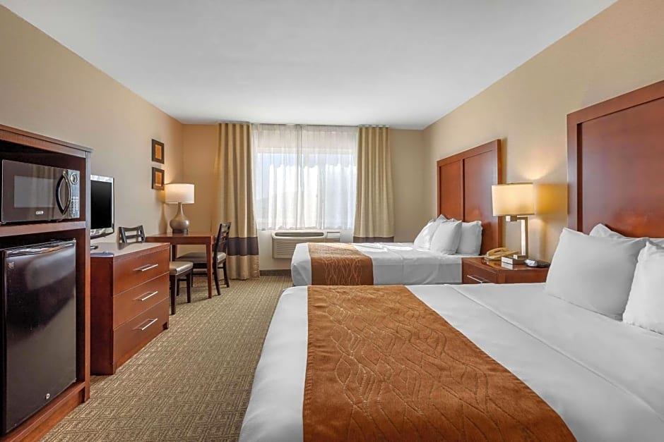 Comfort Inn & Suites Murrieta Temecula Wine Country