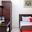 RedDoorz @ Hotel Rich Parepare near Pantai Mattirotasi