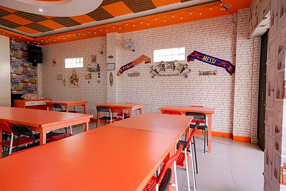 RedDoorz Plus @ Jalan FL Lumban Tobing Sibolga