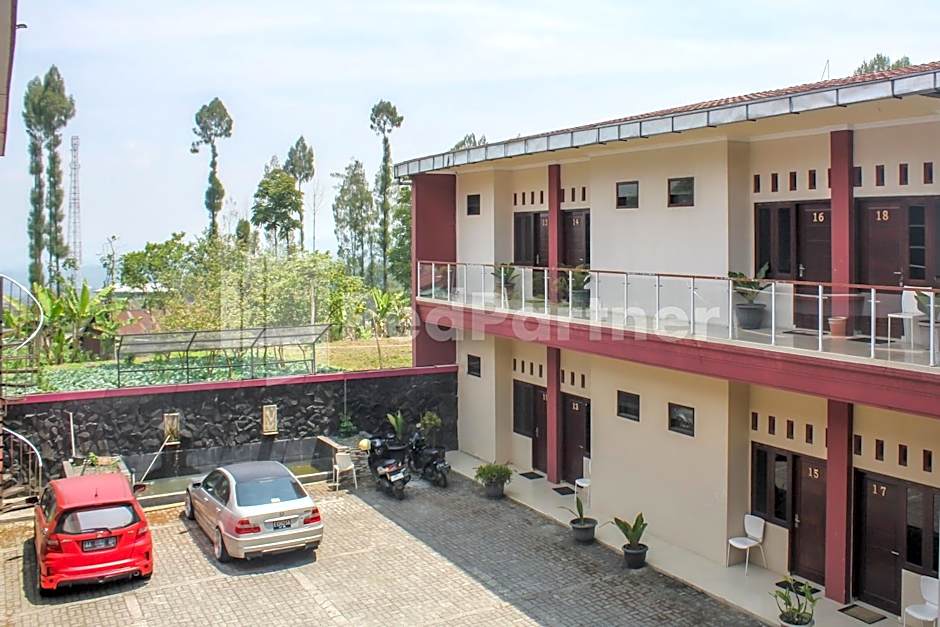 Hotel Baby Angel Dieng Mitra RedDoorz