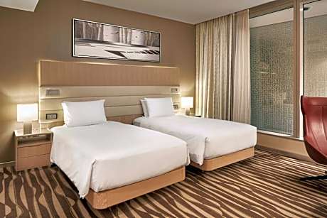 Junior Twin Suite