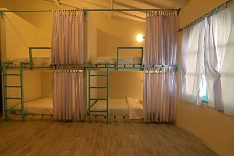 Boogie Hostel Kuta Lombok