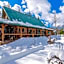 The Davies Family Inn