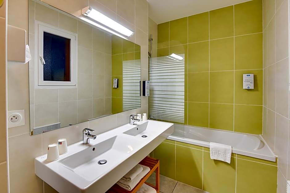 Kyriad Perpignan Sud