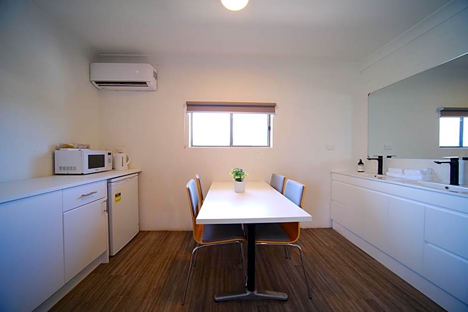 Lakeside Inn Wollongong