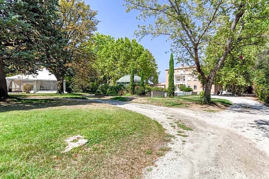 DOMAINE DE LA NERTHE- HOTEL PROVENCE MEDITERRANEE