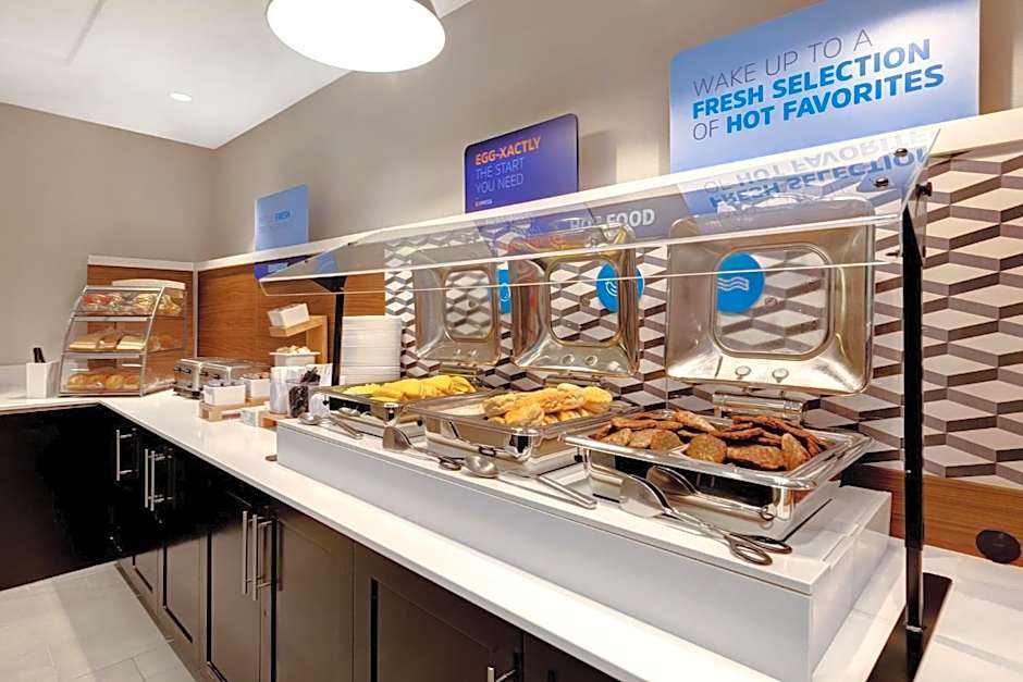 Holiday Inn Express & Suites Kansas City KU Medical Center By IHG