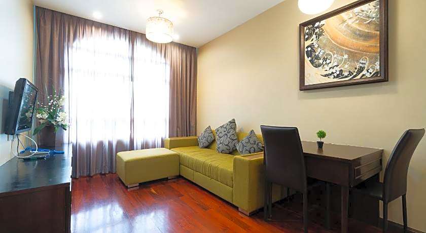 Greenview Ekkamai 10 Suite
