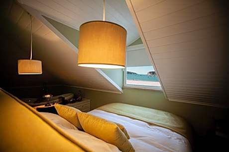 Queen Room with Sea View