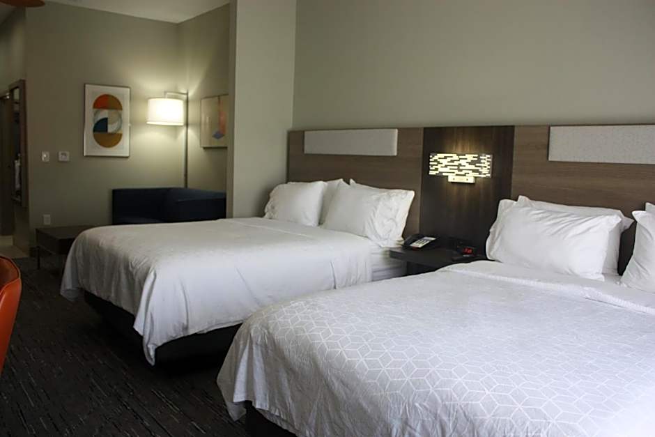 Holiday Inn Express Hotel & Suites Shamrock North By IHG