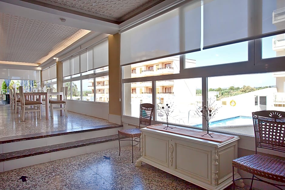 Playamar Hotel & Apartamentos