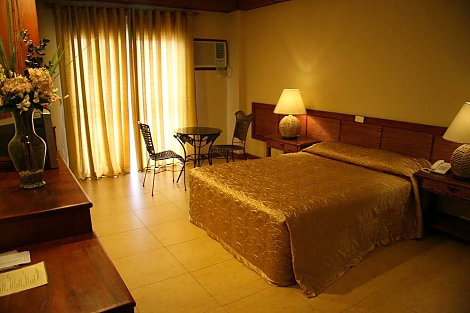 Photo 1 of 9 of Junior Suite