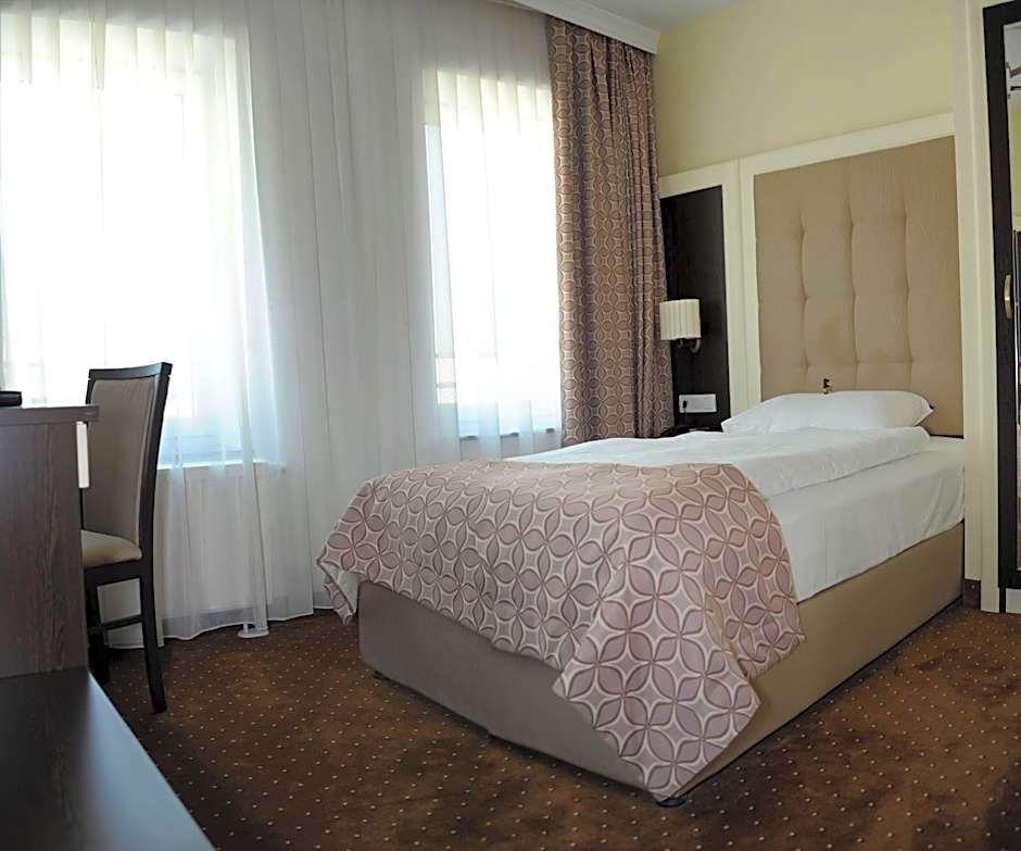 Hotel Atlas Halle