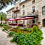 Boutique Hôtel La Villa Montesquieu & sa piscine