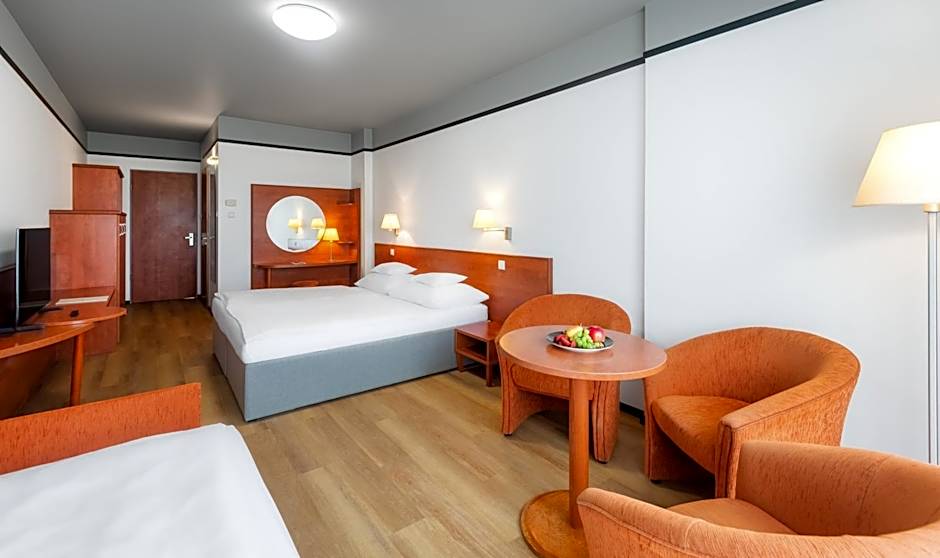 Hunguest Bük - ex Répce és Répce Gold