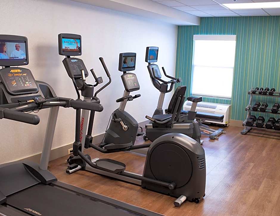 Holiday Inn Express Hotel & Suites Conover - Hickory Area By IHG