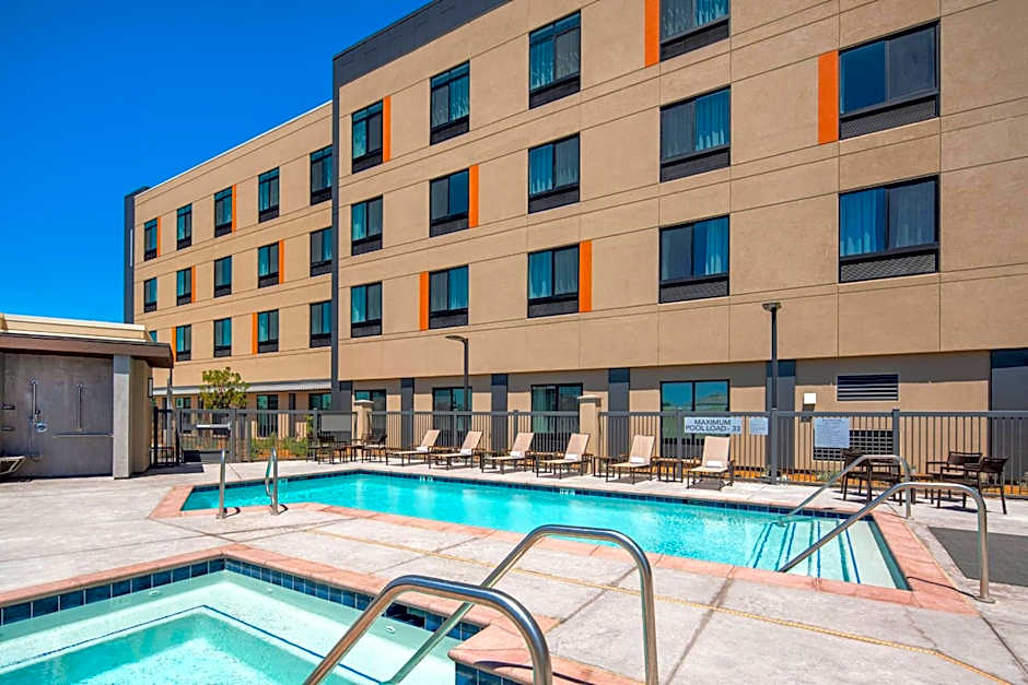 Courtyard by Marriott Petaluma Sonoma County