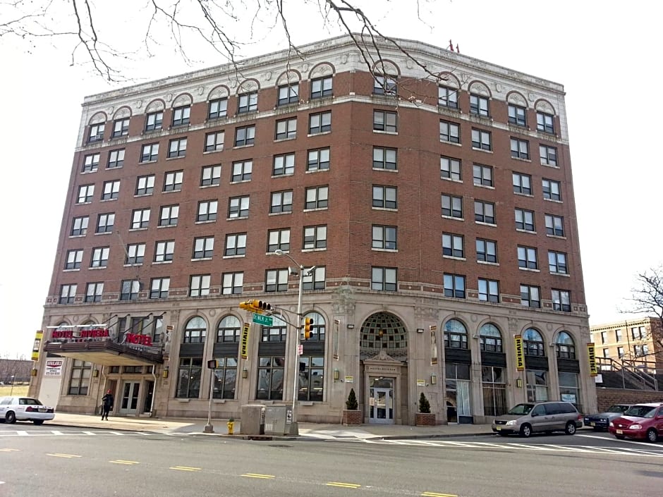 Hotel Riviera