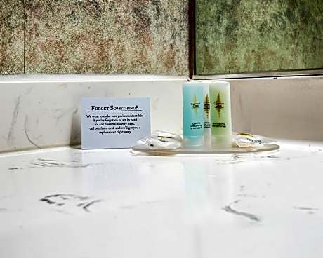 King Room - Non-Smoking