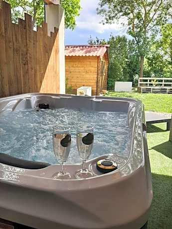 La Villa Claudia Jardin et Spa